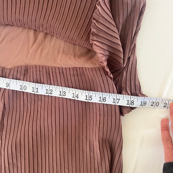 Lush One Piece Mocha Romper Pleated Sleeveless Brown Size M - Picture 11 of 12